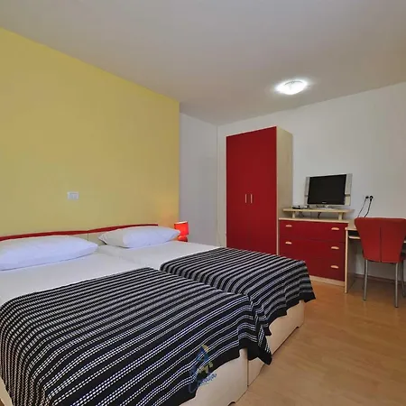 Tea Novigrad By Awaytocroatia Willa Novigrad (Istria)